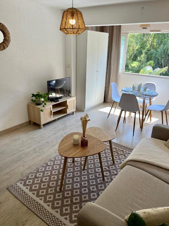 Joli Studio A 2 Minutes A Pied De La Plage Calvi  Exterior photo